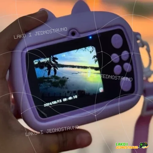 jednorog-usko-fotografise-snima-video Kod Jednoroga Uška dete samo bira šta će